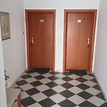 Marta Διαμέρισμα Τρογκίρ
