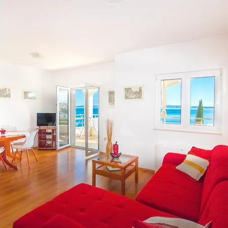 Marta Apartman Trogir