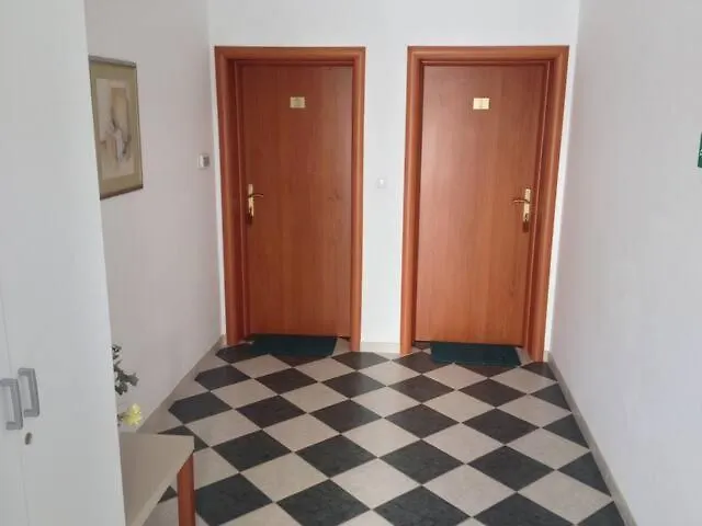 Marta Apartmán Trogir