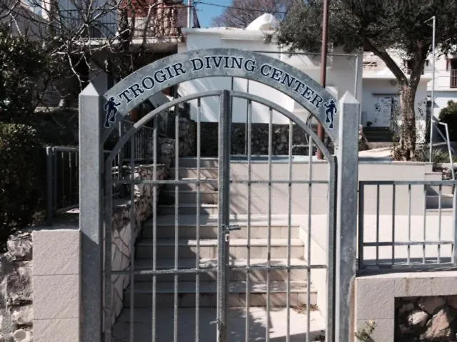 Marta Apartman Trogir